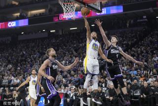 就能看到他 就能看到他