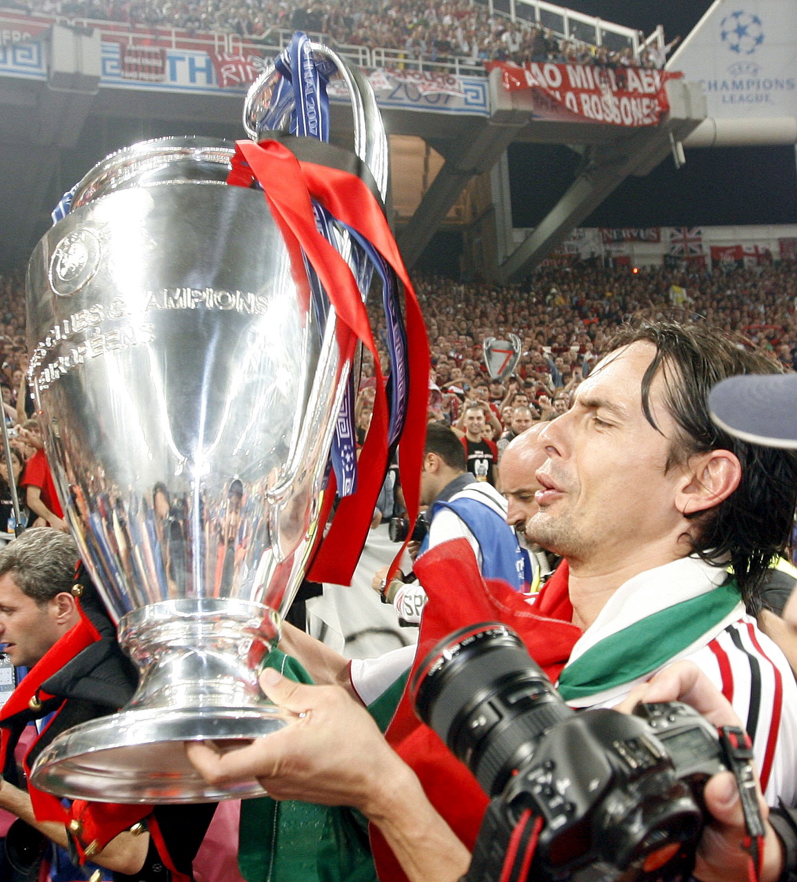 国足完成抵 国足完成抵